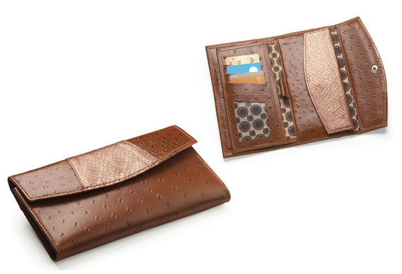 Billetera chequera cuero Hernan Favaro